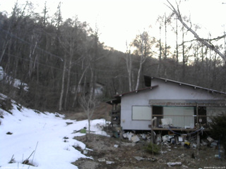 長野県菅平高原 ゆたか山荘 西側(坂上) 2026/03/30 17:45
