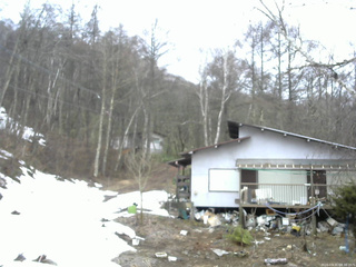 長野県菅平高原 ゆたか山荘 西側(坂上) 2026/03/31 08:30
