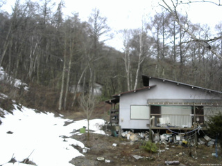 長野県菅平高原 ゆたか山荘 西側(坂上) 2026/03/31 09:45