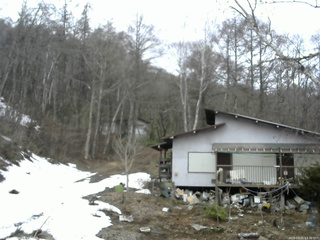 長野県菅平高原 ゆたか山荘 西側(坂上) 2026/03/31 13:30