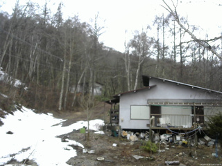 長野県菅平高原 ゆたか山荘 西側(坂上) 2026/03/31 14:15