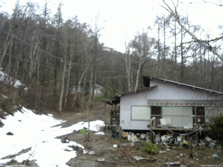 長野県菅平高原 ゆたか山荘 西側(坂上) 2026/03/31 15:30