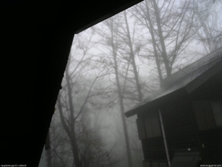 長野県菅平高原 ゆたか山荘 北側 2026/04/01 07:00