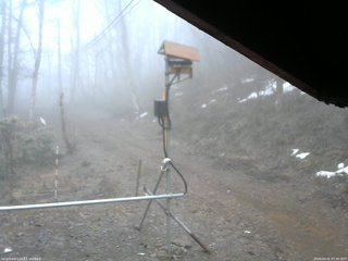 長野県菅平高原 ゆたか山荘 南側 2026/04/01 07:30