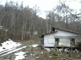 長野県菅平高原 ゆたか山荘 西側(坂上) 2026/04/01 14:15