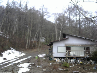 長野県菅平高原 ゆたか山荘 西側(坂上) 2026/04/01 16:30