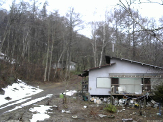 長野県菅平高原 ゆたか山荘 西側(坂上) 2026/04/01 16:45