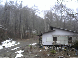 長野県菅平高原 ゆたか山荘 西側(坂上) 2026/04/02 06:00