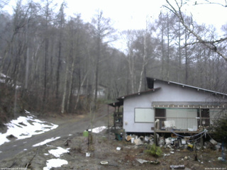 長野県菅平高原 ゆたか山荘 西側(坂上) 2026/04/02 06:45