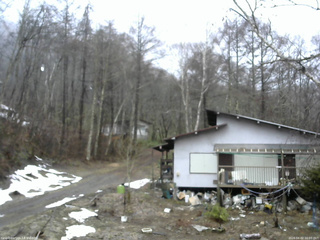 長野県菅平高原 ゆたか山荘 西側(坂上) 2026/04/02 10:00