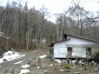 長野県菅平高原 ゆたか山荘 西側(坂上) 2026/04/02 11:15