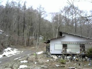 長野県菅平高原 ゆたか山荘 西側(坂上) 2026/04/02 14:30