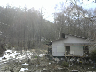 長野県菅平高原 ゆたか山荘 西側(坂上) 2026/04/02 15:15