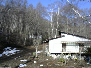 長野県菅平高原 ゆたか山荘 西側(坂上) 2026/04/03 07:30