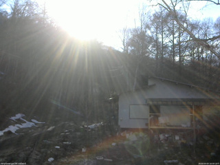 長野県菅平高原 ゆたか山荘 西側(坂上) 2026/04/03 16:00