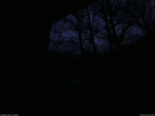 長野県菅平高原 ゆたか山荘 北側 2026/04/04 05:00