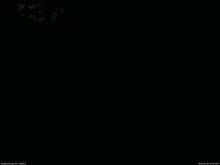 長野県菅平高原 ゆたか山荘 南側 2026/04/04 05:00