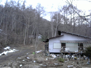 長野県菅平高原 ゆたか山荘 西側(坂上) 2026/04/04 05:45