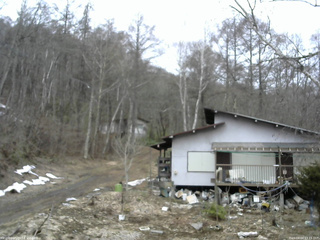 長野県菅平高原 ゆたか山荘 西側(坂上) 2026/04/04 13:15