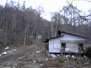 長野県菅平高原 ゆたか山荘 西側(坂上) 2026/04/04 18:00