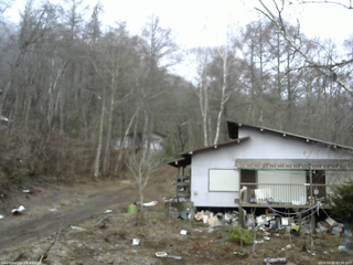 長野県菅平高原 ゆたか山荘 西側(坂上) 2026/04/05 07:30