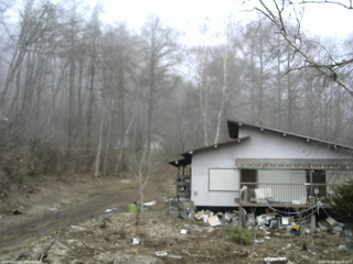 長野県菅平高原 ゆたか山荘 西側(坂上) 2026/04/05 10:00