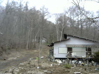 長野県菅平高原 ゆたか山荘 西側(坂上) 2026/04/05 11:30