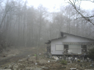 長野県菅平高原 ゆたか山荘 西側(坂上) 2026/04/05 17:00