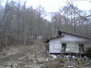 長野県菅平高原 ゆたか山荘 西側(坂上) 2026/04/05 18:00