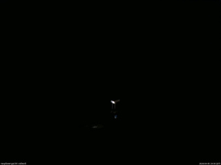 長野県菅平高原 ゆたか山荘 西側(坂上) 2026/04/05 19:30