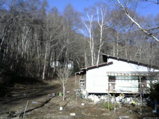 長野県菅平高原 ゆたか山荘 西側(坂上) 2026/04/06 07:15