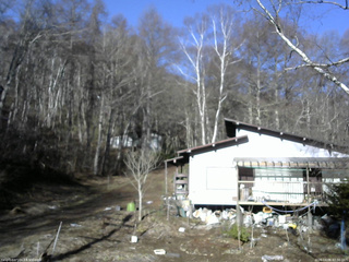 長野県菅平高原 ゆたか山荘 西側(坂上) 2026/04/06 07:30