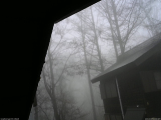 長野県菅平高原 ゆたか山荘 北側 2026/04/07 12:00