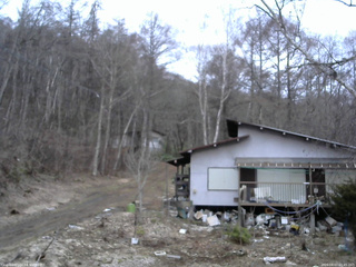 長野県菅平高原 ゆたか山荘 西側(坂上) 2026/04/07 05:45