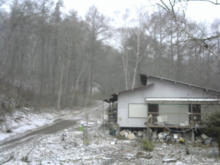 長野県菅平高原 ゆたか山荘 西側(坂上) 2026/04/07 14:30