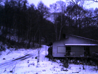 長野県菅平高原 ゆたか山荘 西側(坂上) 2026/04/07 18:30