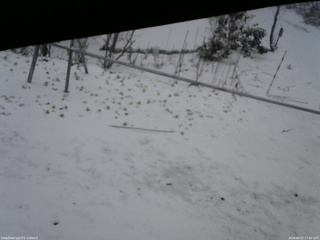 長野県菅平高原 ゆたか山荘 駐車場 2026/04/07 17:00