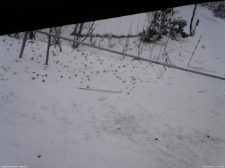 長野県菅平高原 ゆたか山荘 駐車場 2026/04/07 17:15