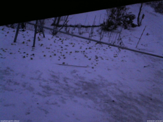 長野県菅平高原 ゆたか山荘 駐車場 2026/04/07 18:30