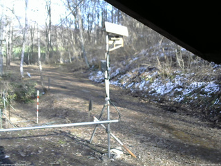 長野県菅平高原 ゆたか山荘 南側 2026/04/08 16:00