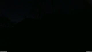 長野県菅平高原 ゆたか山荘 駐車場奥 2026/04/08 19:00