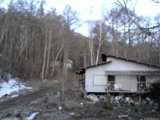長野県菅平高原 ゆたか山荘 西側(坂上) 2026/04/09 05:30
