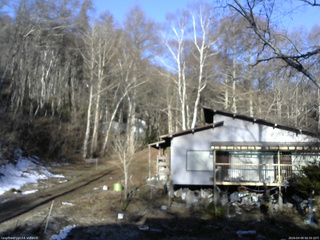 長野県菅平高原 ゆたか山荘 西側(坂上) 2026/04/09 06:30