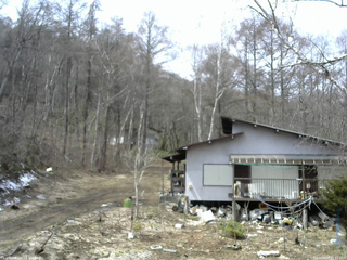 長野県菅平高原 ゆたか山荘 西側(坂上) 2026/04/09 11:15