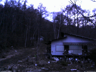 長野県菅平高原 ゆたか山荘 西側(坂上) 2026/04/09 18:30