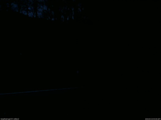 長野県菅平高原 ゆたか山荘 南側 2026/04/10 05:00