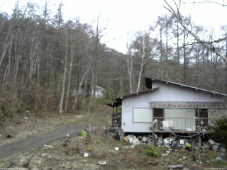 長野県菅平高原 ゆたか山荘 西側(坂上) 2026/04/10 12:00