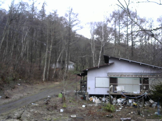 長野県菅平高原 ゆたか山荘 西側(坂上) 2026/04/10 17:45