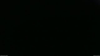 長野県菅平高原 ゆたか山荘 駐車場奥 2026/04/10 19:45