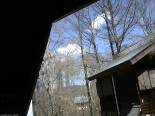 長野県菅平高原 ゆたか山荘 北側 2026/04/11 12:00